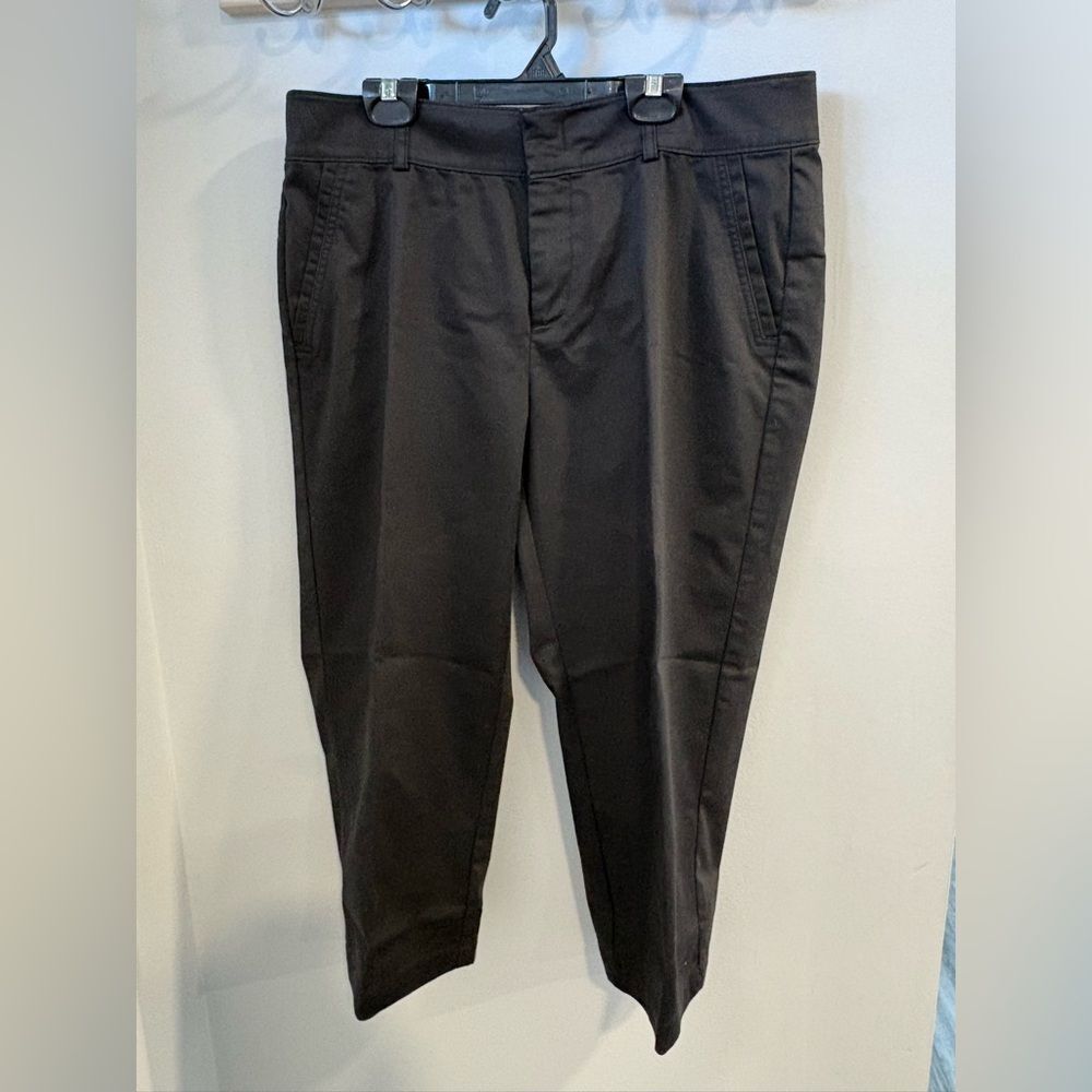 Dockers Women's Black Ankle Pants